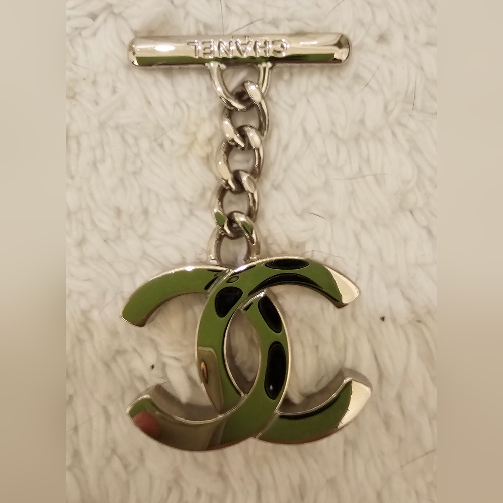 ✨️MEMORIAL DAY SALE ✨️ Chanel Classic Silver Bag Charm